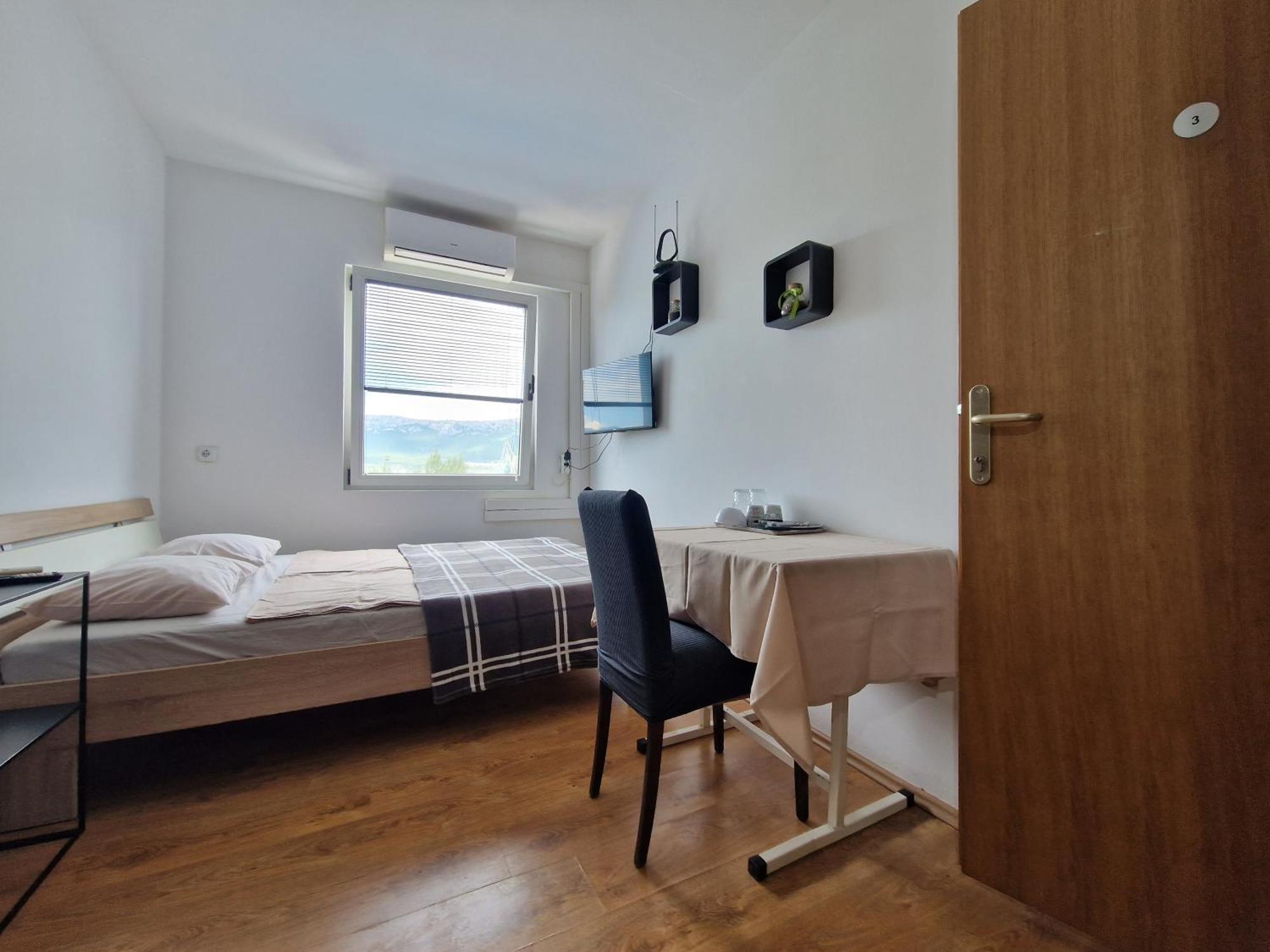 Rooms For Two With Private Bathroom Near Split Center المظهر الخارجي الصورة